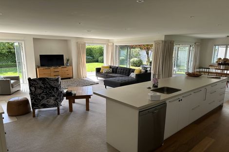 Photo of property in 3 Highgrove Place, Waipukurau, 4200