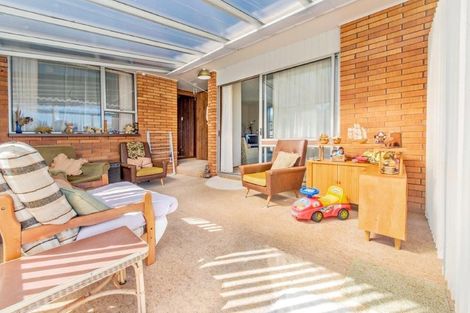 Photo of property in 1 Taiaroa Place, Southbridge, 7602