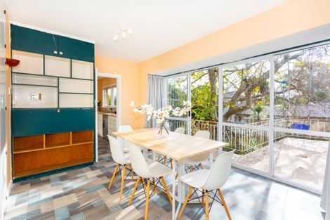 Photo of property in 121 Saint Martins Road, Saint Martins, Christchurch, 8022