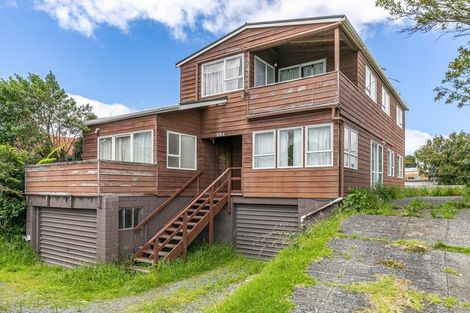 Photo of property in 55 Margan Avenue, New Lynn, Auckland, 0600