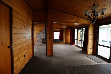 Photo of property in 11 Warwick Road, Stratford, 4332