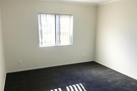 Photo of property in 1 Takahe Avenue, Takanini, 2112