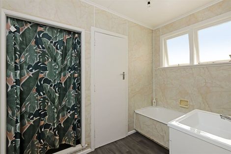 Photo of property in 1220 Norfolk Crescent, Mayfair, Hastings, 4122