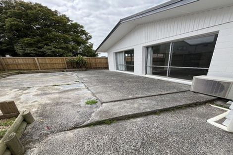 Photo of property in 54 Mckinstry Avenue, Mangere East, Auckland, 2024