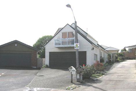 Photo of property in 38 Sailfish Drive, West Harbour, Auckland, 0618