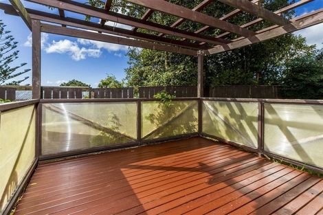 Photo of property in 5/11 Hall Road, Glenfield, Auckland, 0629