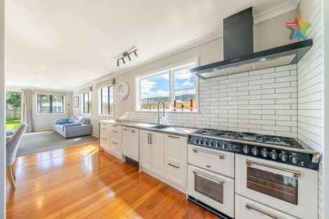 Photo of property in 23 Bush Street, Naenae, Lower Hutt, 5011