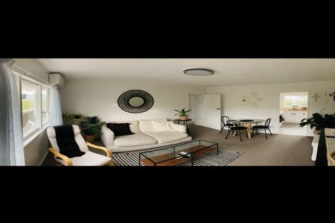 Photo of property in 170a Queen Street, Northcote Point, Auckland, 0627