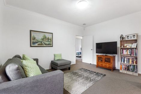Photo of property in 8 Driftwood Drive, Red Beach, 0932