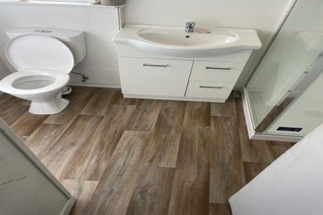 Photo of property in 37 Kerrs Road, Wiri, Auckland, 2104