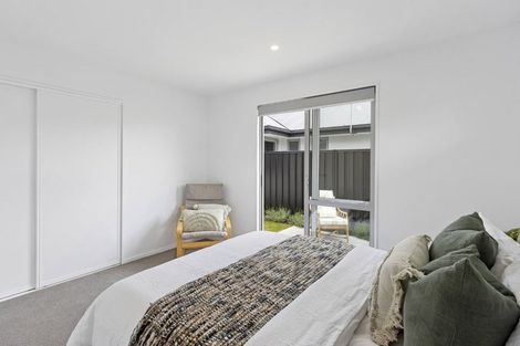 Photo of property in 7b/2 Arosa Place, Parklands, Christchurch, 8083