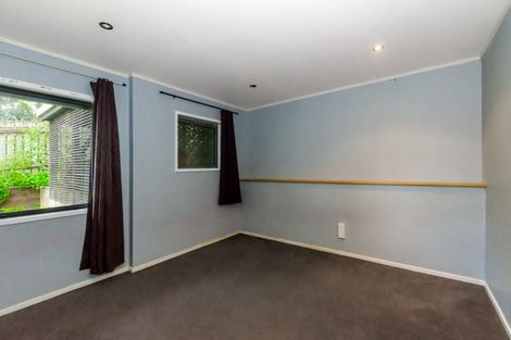 Photo of property in 11 Hicks Crescent, Waikanae Beach, Waikanae, 5036