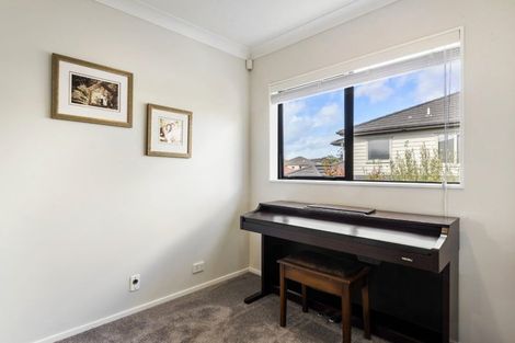 Photo of property in 29 Laurel Oak Drive, Schnapper Rock, Auckland, 0632