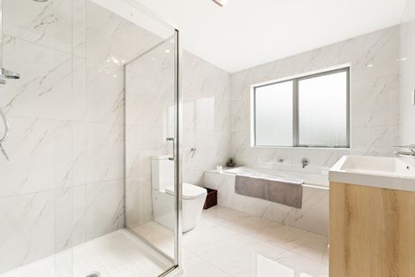 Photo of property in 14a Kotuku Street, Te Atatu Peninsula, Auckland, 0610