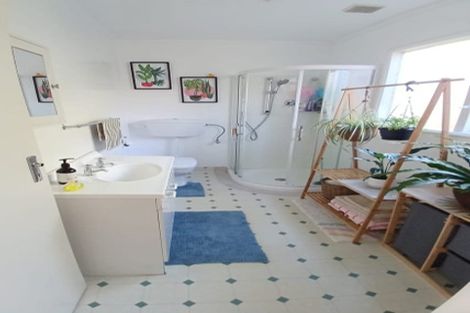 Photo of property in 176 Wadestown Road, Wadestown, Wellington, 6012