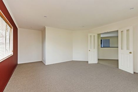 Photo of property in 17 Chelsea Drive, Taradale, Napier, 4112
