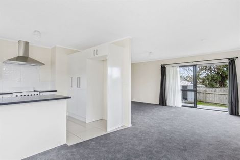 Photo of property in 23c Lyn Grove, Papamoa Beach, Papamoa, 3118