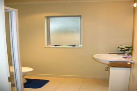 Photo of property in Marrakech Cafe, 28/305 Evans Bay Parade, Hataitai, Wellington, 6021