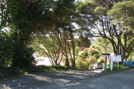 Photo of property in 102b Milton Terrace, Picton, 7220