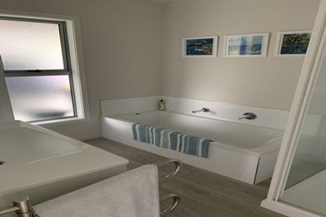 Photo of property in 16b Hall Street, Cambridge, 3434