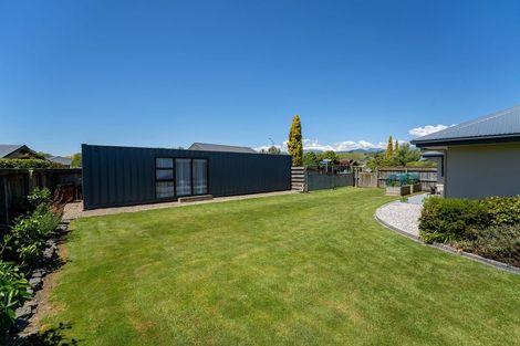 Photo of property in 2 Mayer Crescent, Wakefield, 7025