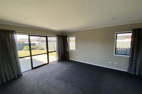 Photo of property in 44 Hagart-alexander Drive, Mosgiel, 9024