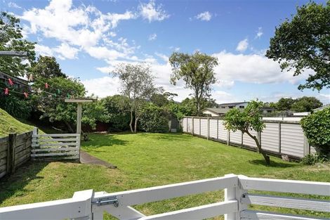 Photo of property in 36 Gray Avenue, Paraparaumu Beach, Paraparaumu, 5032
