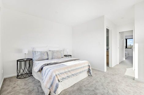 Photo of property in 6/101 Botany Road, Botany Downs, Auckland, 2010