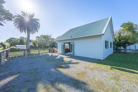 Photo of property in 20 Te Manuao Road, Otaki, 5512