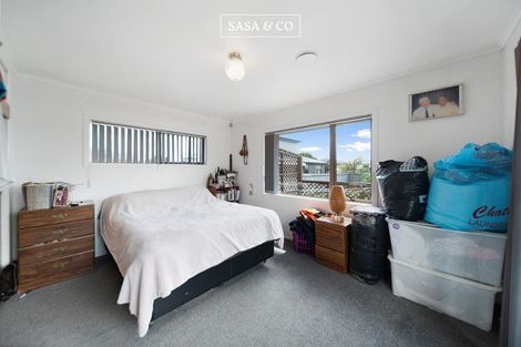 Photo of property in 3 Hallberry Road, Mangere East, Auckland, 2024
