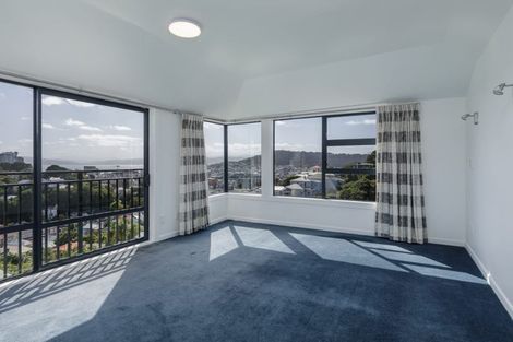 Photo of property in 9 Durham Crescent, Aro Valley, Wellington, 6021