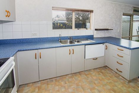 Photo of property in 6 Hogg Crescent, Masterton, 5810