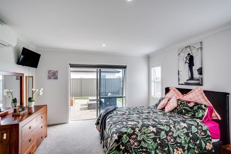 Photo of property in 28 Hurunui Drive, Te Awa, Napier, 4110