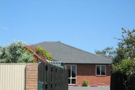 Photo of property in 6 Harrys Way, Redwood, Christchurch, 8051