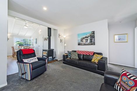 Photo of property in 26 Rotten Row, Waikuku Beach, 7473