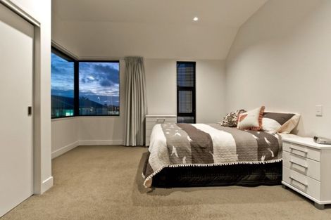 Photo of property in 8 Hastings Street, Hobsonville, Auckland, 0616