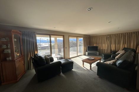 Photo of property in 142 Warren Street, Wanaka, 9305