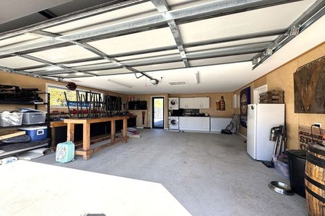 Photo of property in 12 Salcombe Street, Kaitangata, 9210