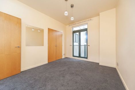 Photo of property in Endeavour Apartments, 125u8 Thorndon Quay, Pipitea, Wellington, 6011