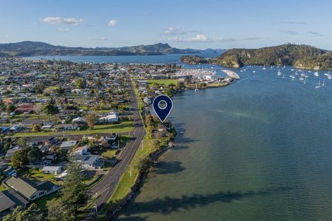 Photo of property in 96 Albert Street, Whitianga, 3510