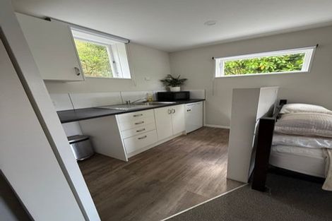 Photo of property in 44 Richmond Avenue, Karori, Wellington, 6012