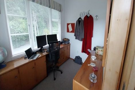 Photo of property in 82 Severn Street, Island Bay, Wellington, 6023