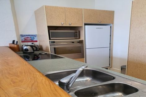 Photo of property in 37u5 Majoribanks Street, Mount Victoria, Wellington, 6011