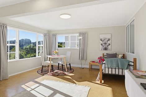 Photo of property in 4 Parklands Drive, Karori, Wellington, 6012