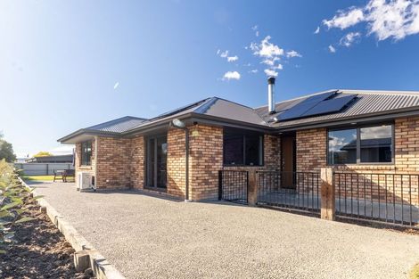 Photo of property in 22 Irishman Drive, Twizel, 7901