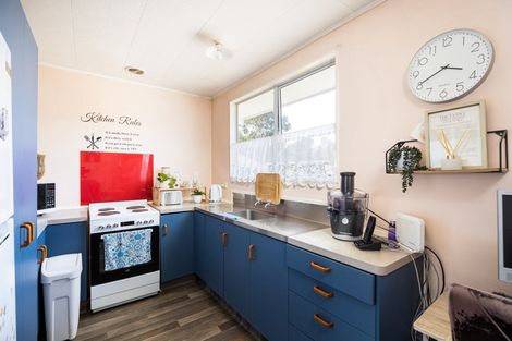 Photo of property in 10 Hamua Place, Waitara, 4320