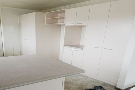 Photo of property in 68b Botany Road, Botany Downs, Auckland, 2010