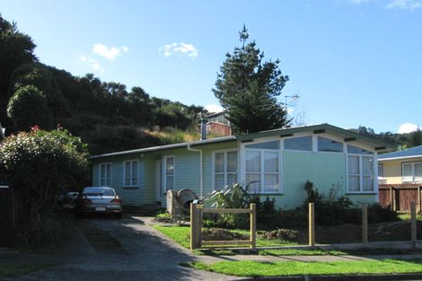 Photo of property in 14 Kaponga Street, Wainuiomata, Lower Hutt, 5014