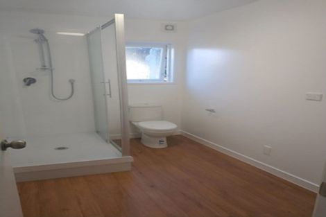 Photo of property in 2/77 Stanaway Street, Hillcrest, Auckland, 0627