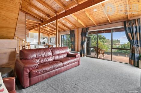 Photo of property in 6 Fishermans Cove, Army Bay, Whangaparaoa, 0930